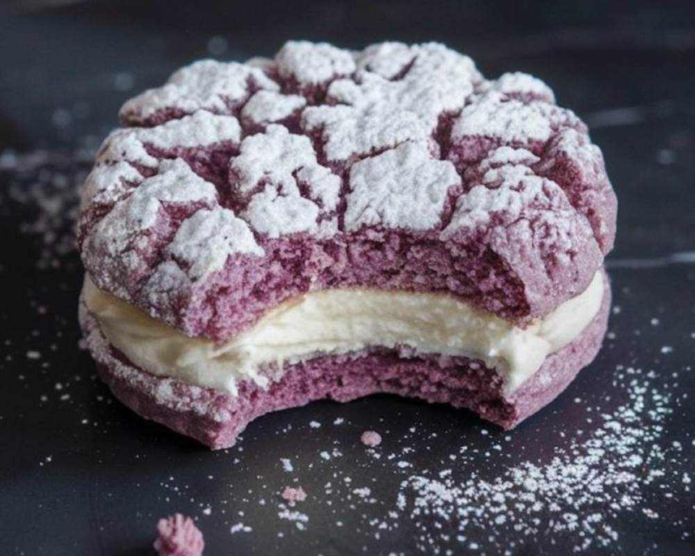 3 pcs Ube Crinkles with cream cheese fillings